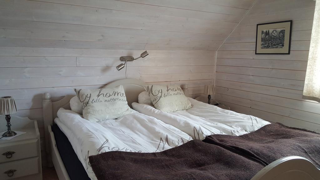 Augustas Bed & Breakfast Bed and Breakfast Falkenbergs Værelse billede